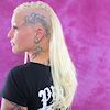 Open Braids kombiniert mit Undercut